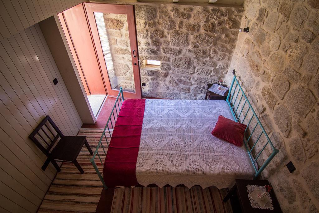 Гостьовий будинок Casas Dos Avos Вале-де-Камбра Номер фото