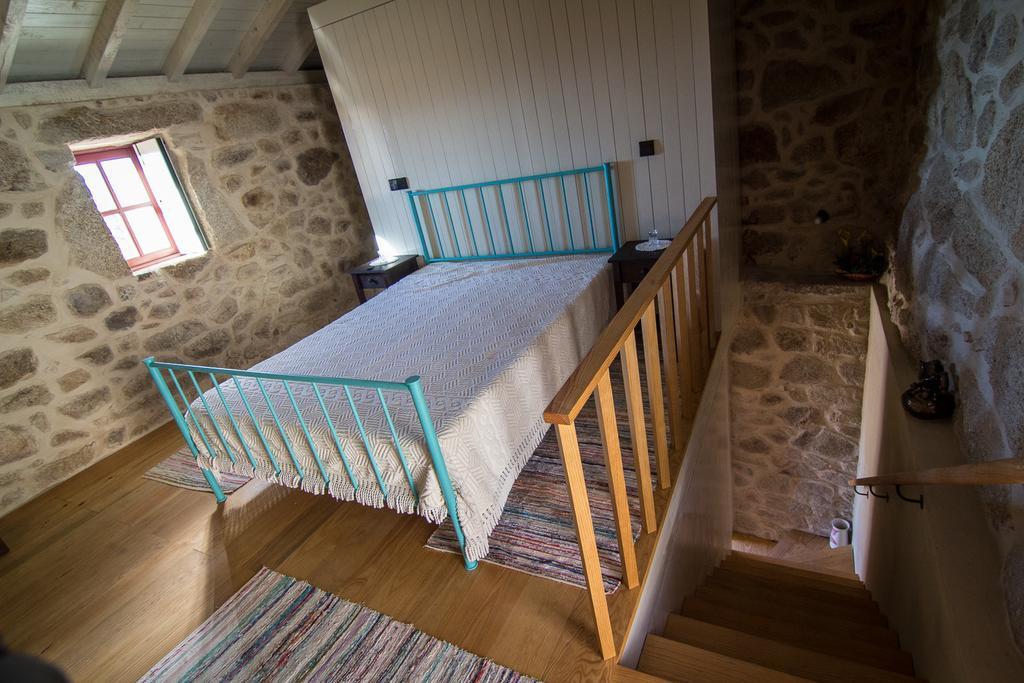 Гостьовий будинок Casas Dos Avos Вале-де-Камбра Номер фото