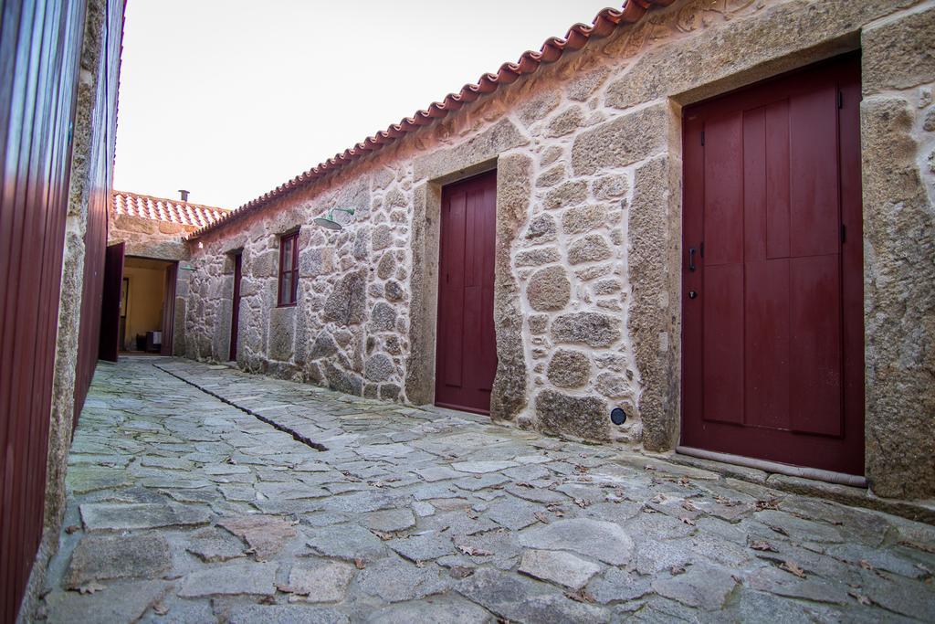 Гостьовий будинок Casas Dos Avos Вале-де-Камбра Номер фото