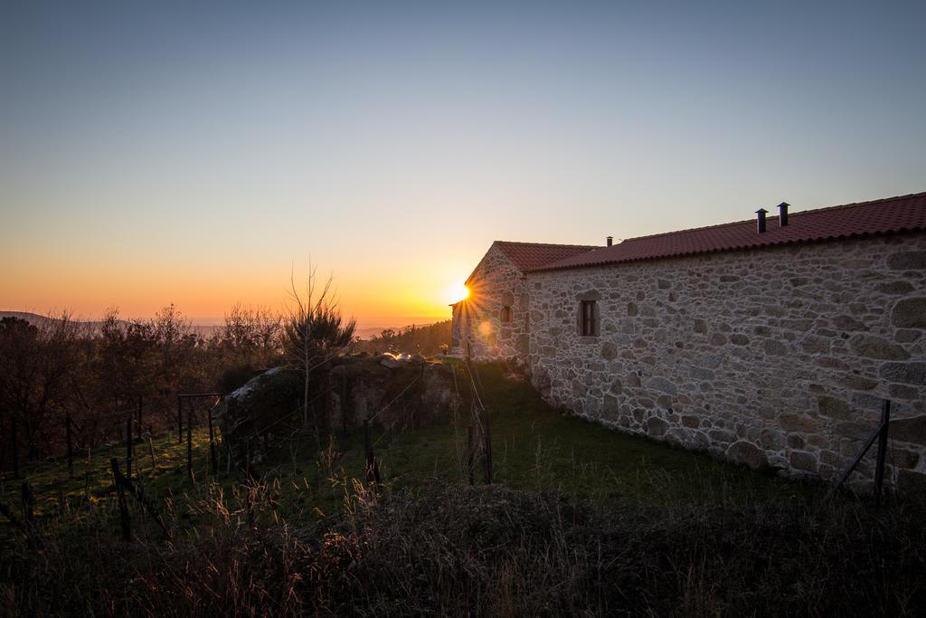Гостьовий будинок Casas Dos Avos Вале-де-Камбра Номер фото